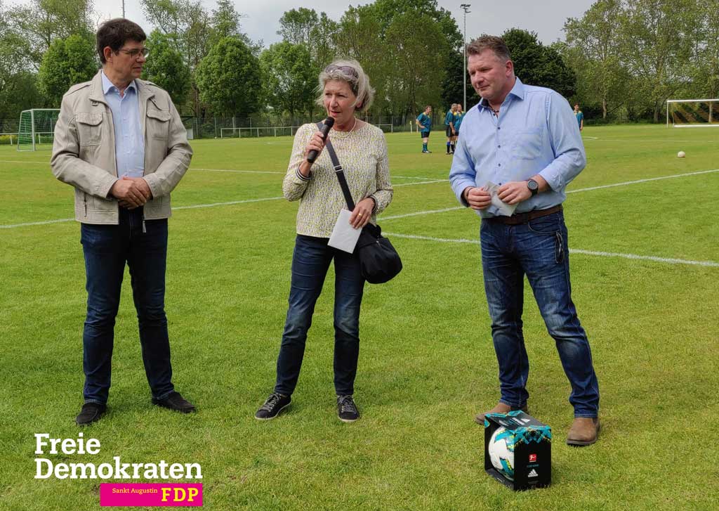 FDP-Sankt Augustin gratuliert dem FC Adler Meindorf zum neuen Rasenplatz